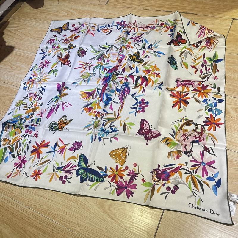 Dior silk scarf 90X90cm E15